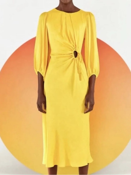 FARM Rio Dresses & Skirts - Sunshine Yellow FARM Rio Cutout Midi Dress - size Medium